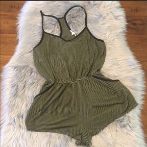 urban outfitters romper